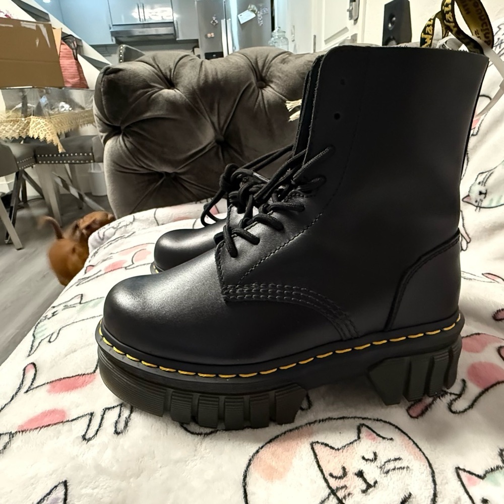 Dr. Martens Black Chunky Sole Boots - Picture 14 of 16